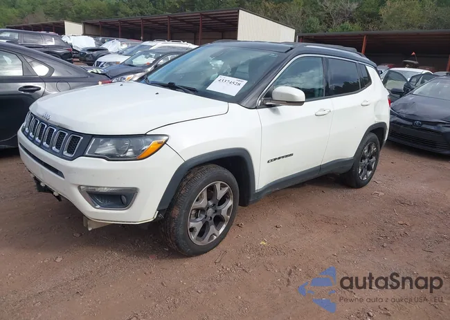 3C4NJDCB9JT330702: 43374528