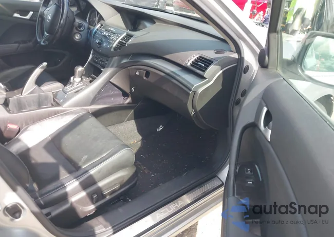 JH4CU2F49CC007652: 43374557