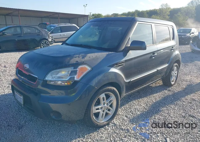 KNDJT2A2XB7283556: 43374564