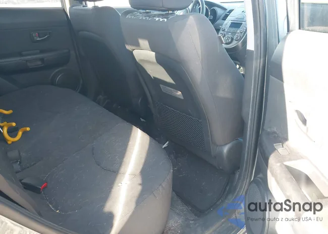 KNDJT2A2XB7283556: 43374564