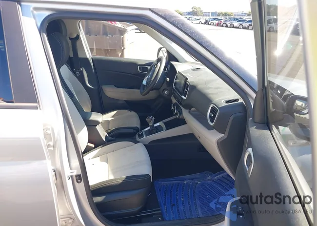 KMHRC8A39PU222458: 43375714