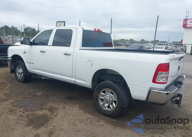 3C6UR5CL3MG606072: 43375724