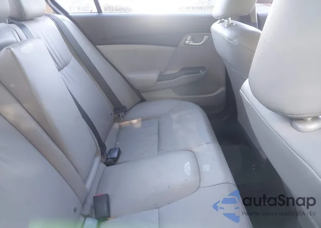 2HGFB2F96FH501941: 43375731