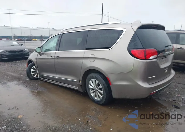 2C4RC1BG4JR148898: 43375747