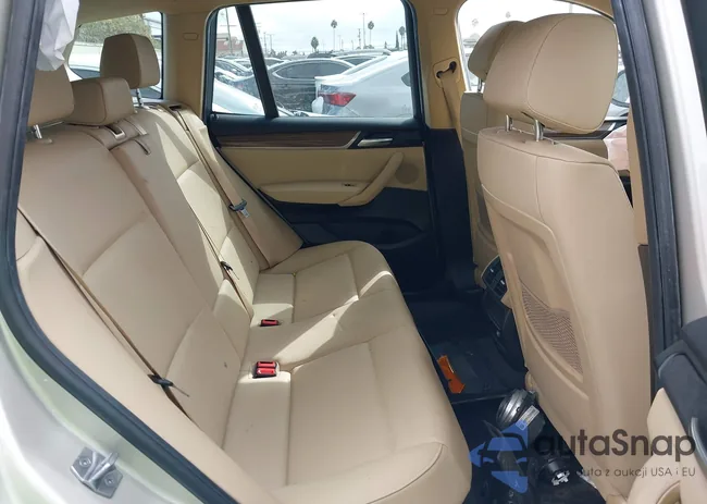 5UXWZ7C30H0V90886: 43375781