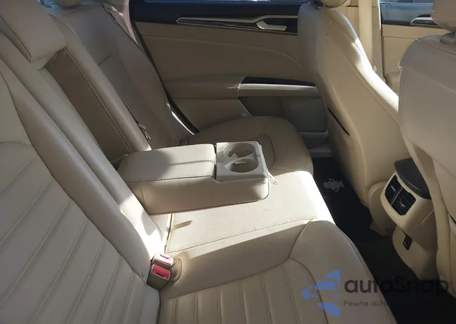 3FA6P0HD6FR155924: 43375802