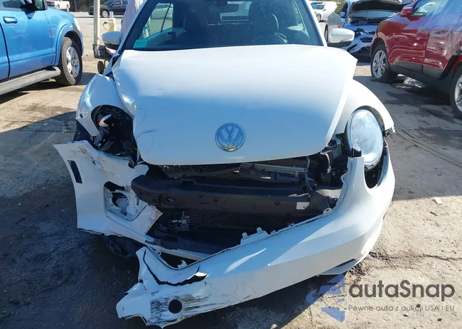 3VW517AT4HM821001: 43375841