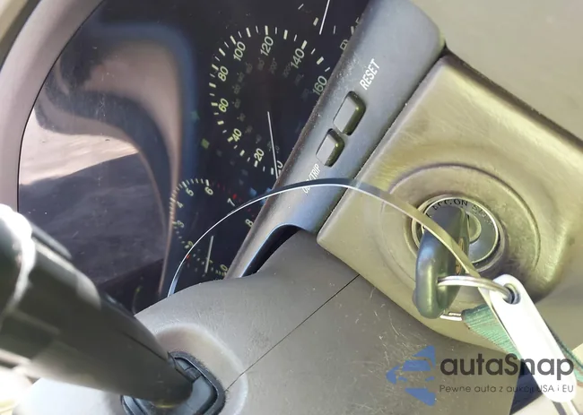 JT8BH28F6X0150189: 43375957