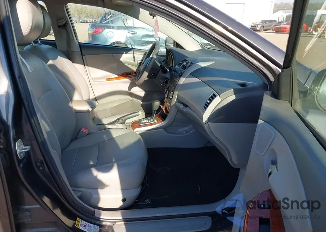 2T1BU40E99C033470: 43376007