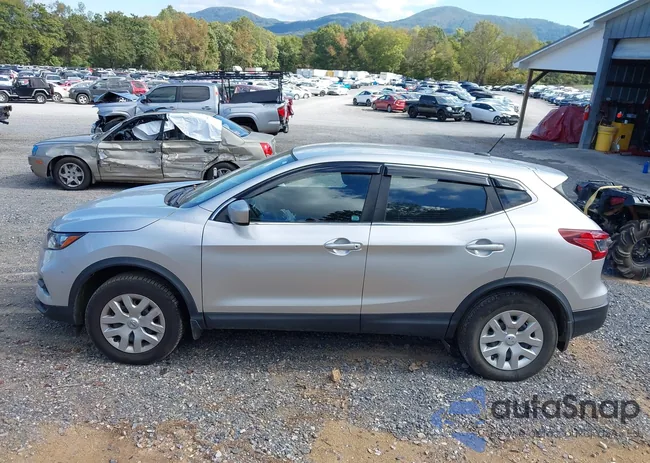 JN1BJ1CW2LW648911: 43375341