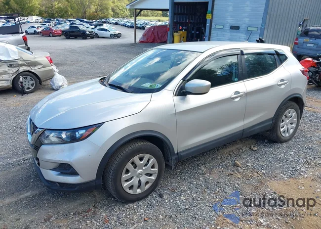 JN1BJ1CW2LW648911: 43375341