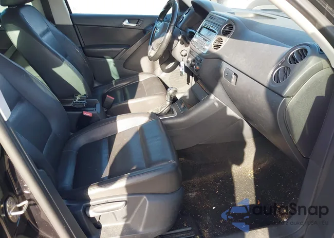 WVGAV3AX0EW511744: 43375453