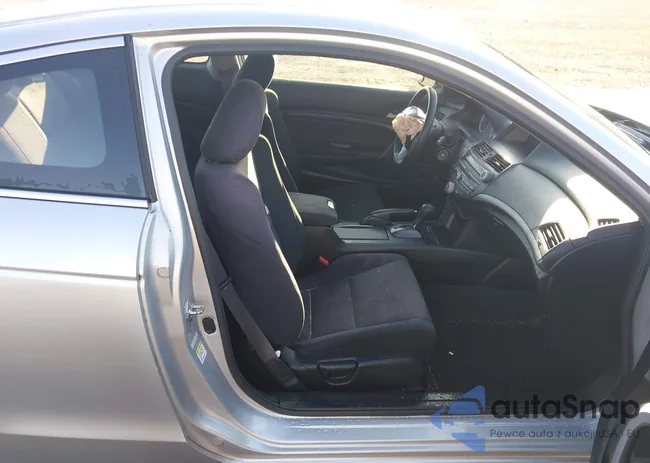 1HGCS1B31CA002666: 43375509