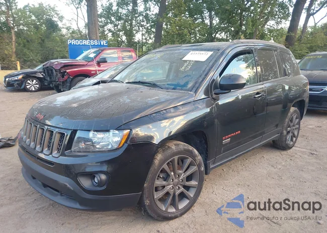 1C4NJCBB1GD789992: 43375572