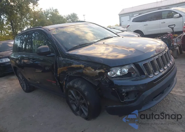 1C4NJCBB1GD789992: 43375572