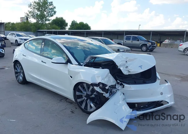 5YJ3E1EA1RF795502: 43376685