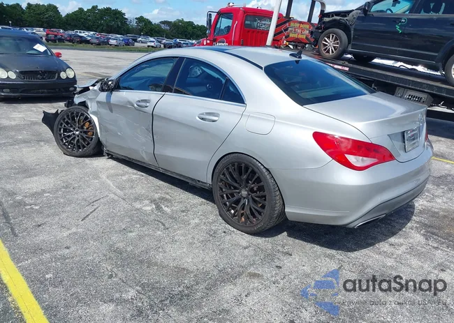 WDDSJ4GBXJN656009: 43376943