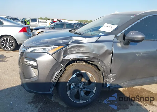 JN8BT3BA7SW010696: 43376962