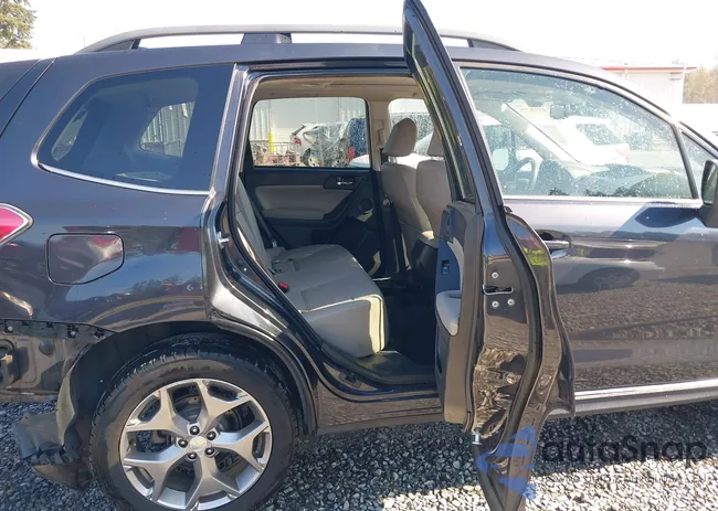 JF2SJAXC1GH546038: 43376379