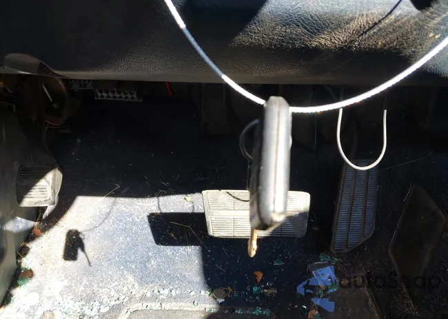 1GCEC14K4SZ195565: 43376421