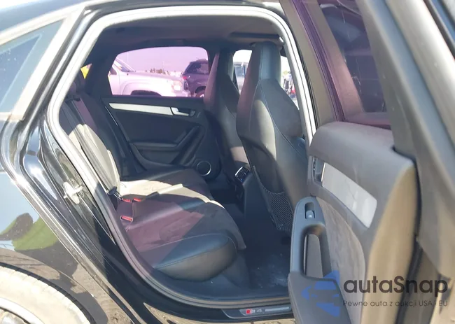 WAUKGAFL0CA033295: 43376554