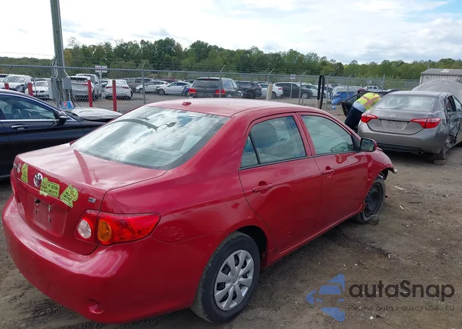 2T1BU4EE6AC240900: 43376571