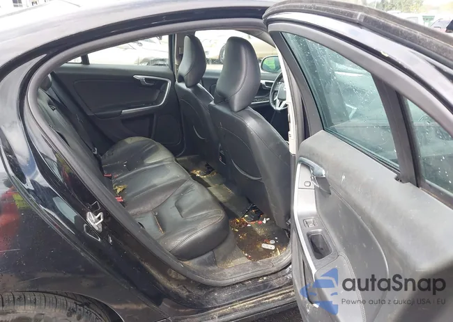 YV126MFL5H2421951: 43377723