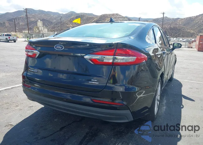 3FA6P0LU4LR246581: 43377896