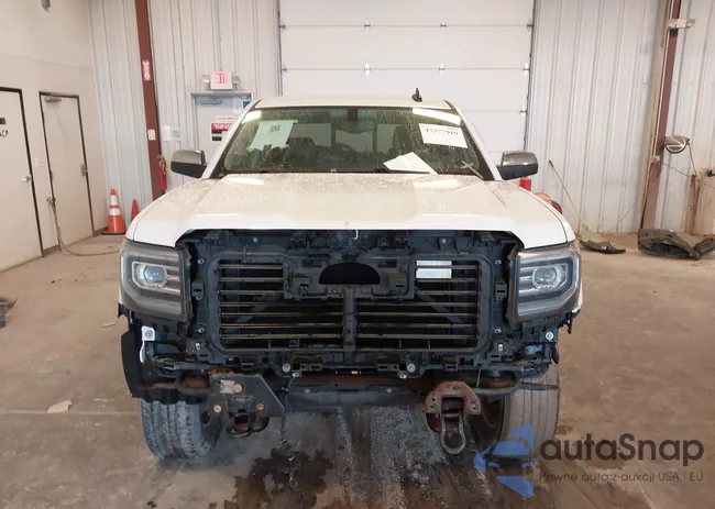 3GTU2NEC6JG310727: 43377919