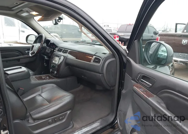 1GKS1MEF2ER125874: 43377947