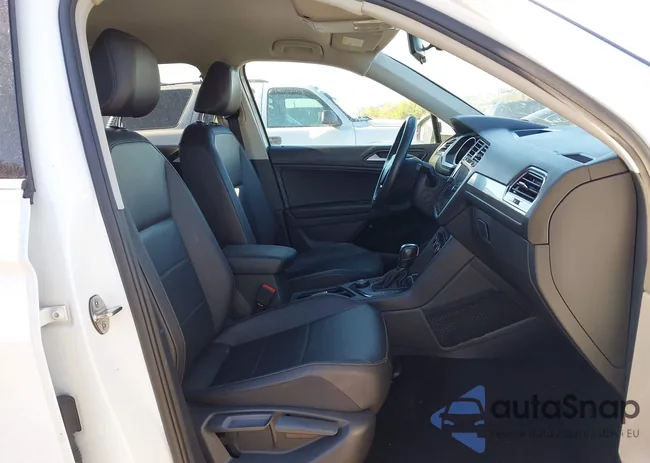 3VV2B7AX1LM092505: 43377977