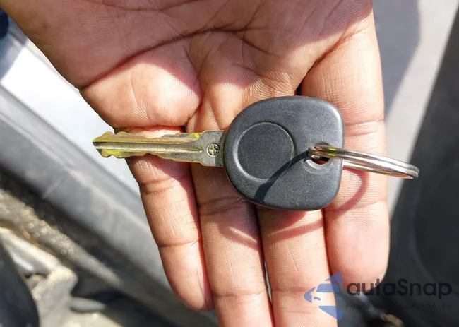 2G1WG5EK2B1273034: 43377984