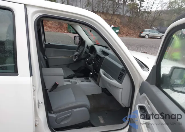 1J8GN28K48W288012: 43378059