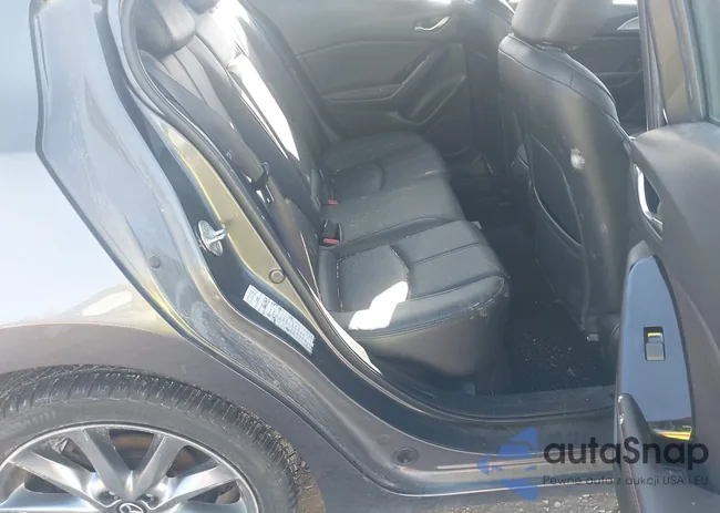 3MZBN1V33JM185188: 43378163