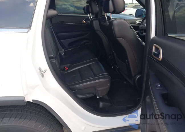 1C4RJEBG0FC686057: 43378171