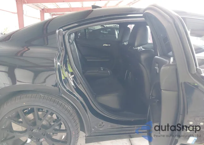 2C3CDXCT3GH281236: 43378253