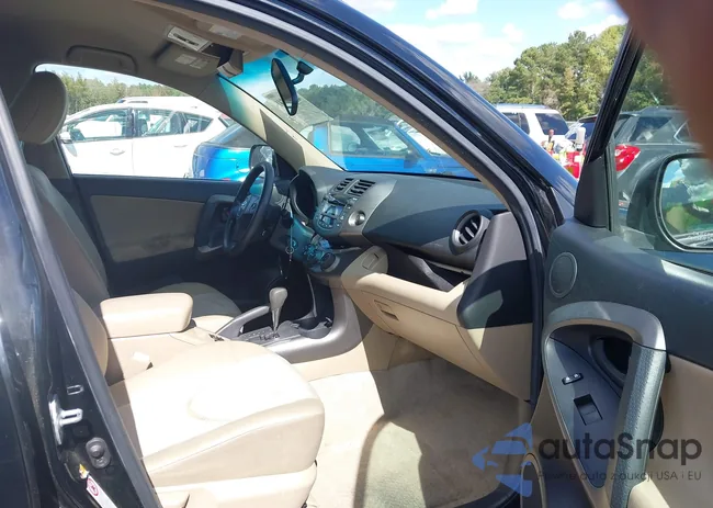 JTMBF33V99D020303: 43377541