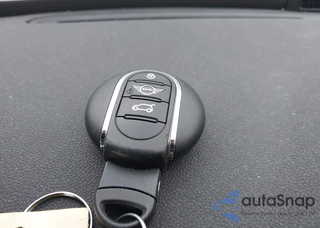 WMWXJ1C01L2M02838: 43377588