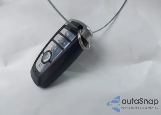 3FA6P0RUXKR118528: 43378885