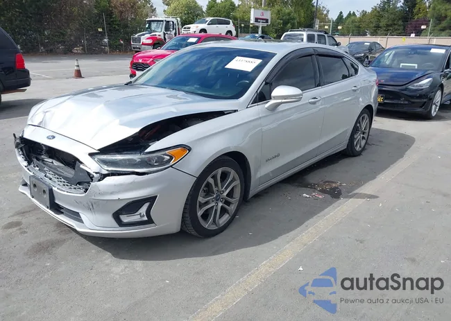 3FA6P0RUXKR118528: 43378885