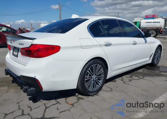 WBAJE5C32HG916493: 43378917