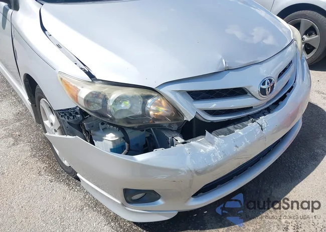 2T1BU4EE8BC733592: 43379005