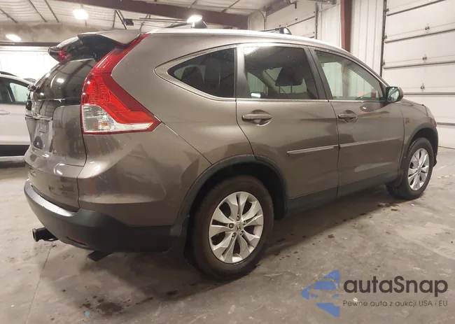 5J6RM3H76CL002296: 43379052