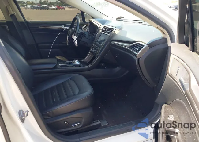 3FA6P0HD6HR365989: 43379064