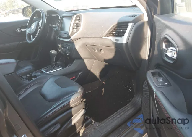 1C4PJMBB4HW538954: 43379227