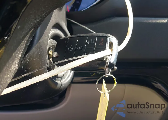 KNDMB5C16K6540577: 43378413