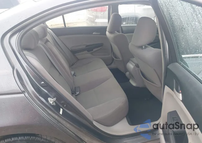 1HGCP2F36CA042095: 43378474