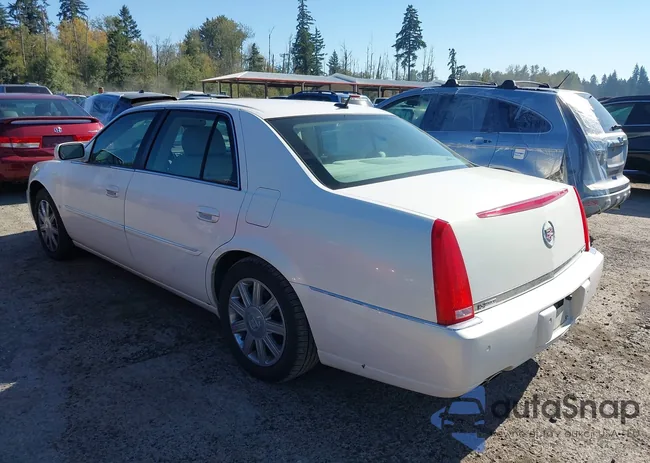 1G6KD57Y46U186801: 43378633