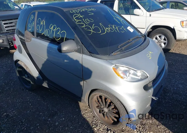 WMEEJ31X28K119962: 43379666