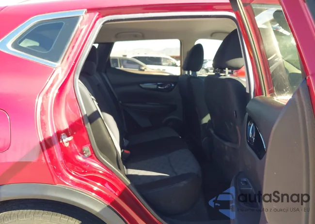 JN1BJ1CP9HW035233: 43379723